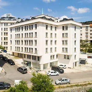 zin-d-sefin-aparts.istanbul-turkeyhotels.com/