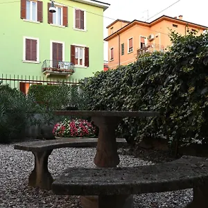 https://dimora-montecchi.hotelinveneto.com