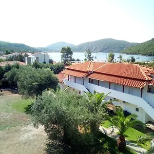 https://lalia-studios.hotelschalkidiki.net
