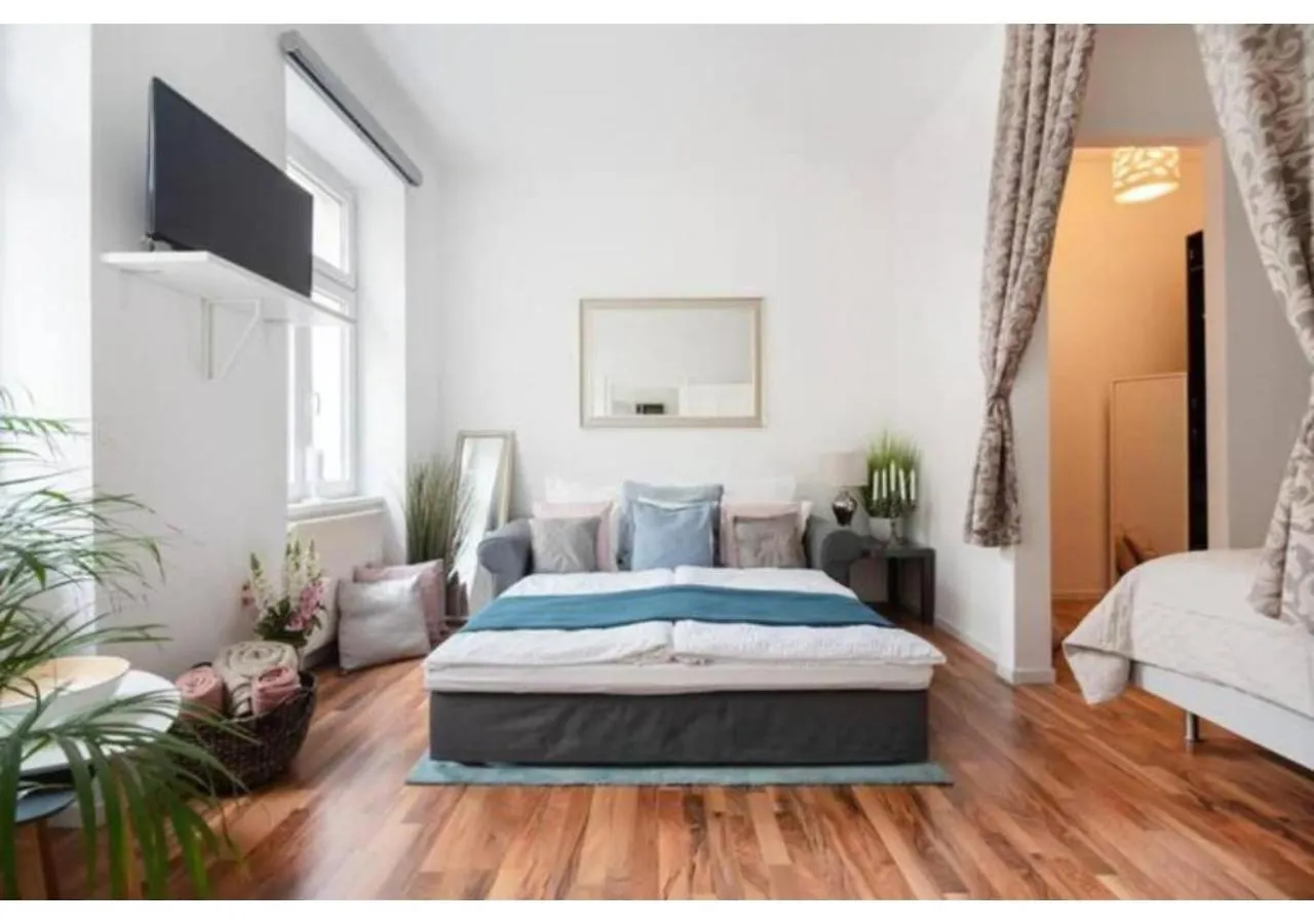 Luxurious And Bright, 5 Min To City Center Apartment Vienna