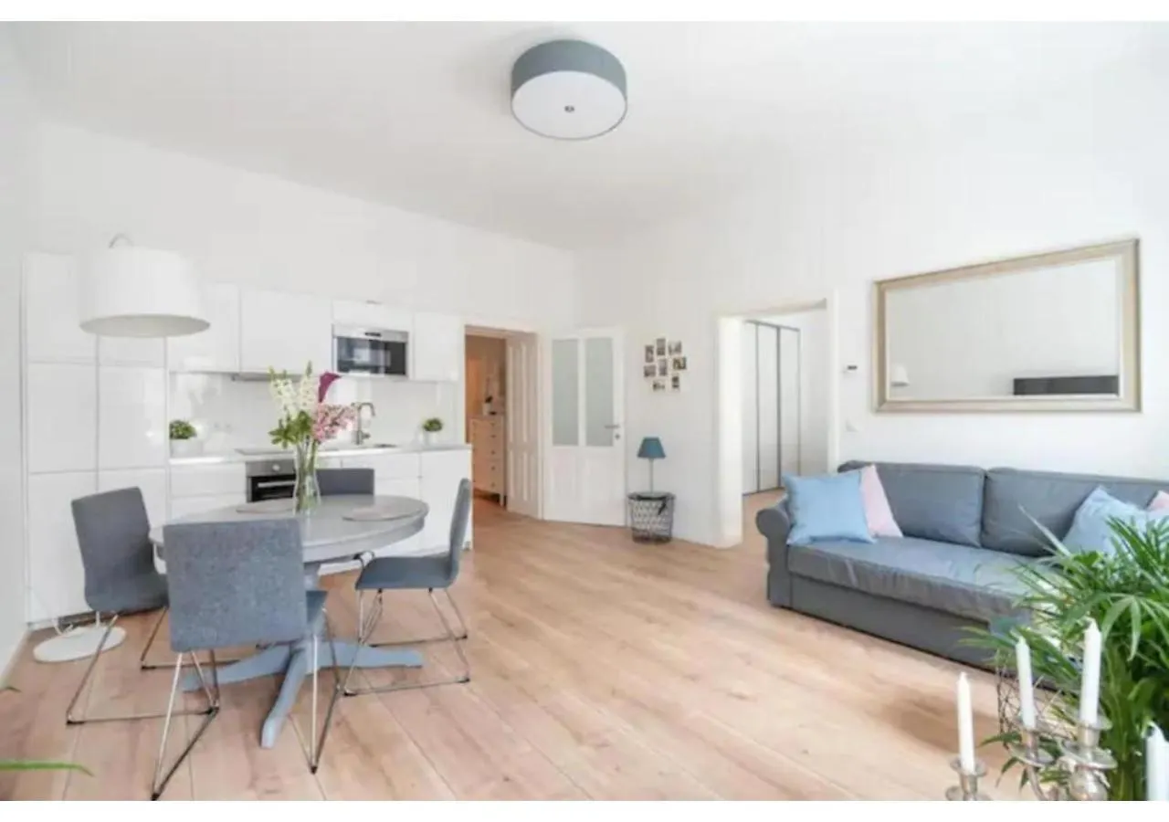 Luxurious And Bright, 5 Min To City Center Apartment Vienna