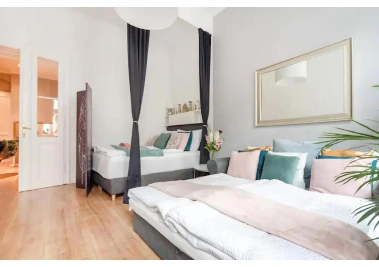 Luxurious And Bright, 5 Min To City Center Apartment Vienna