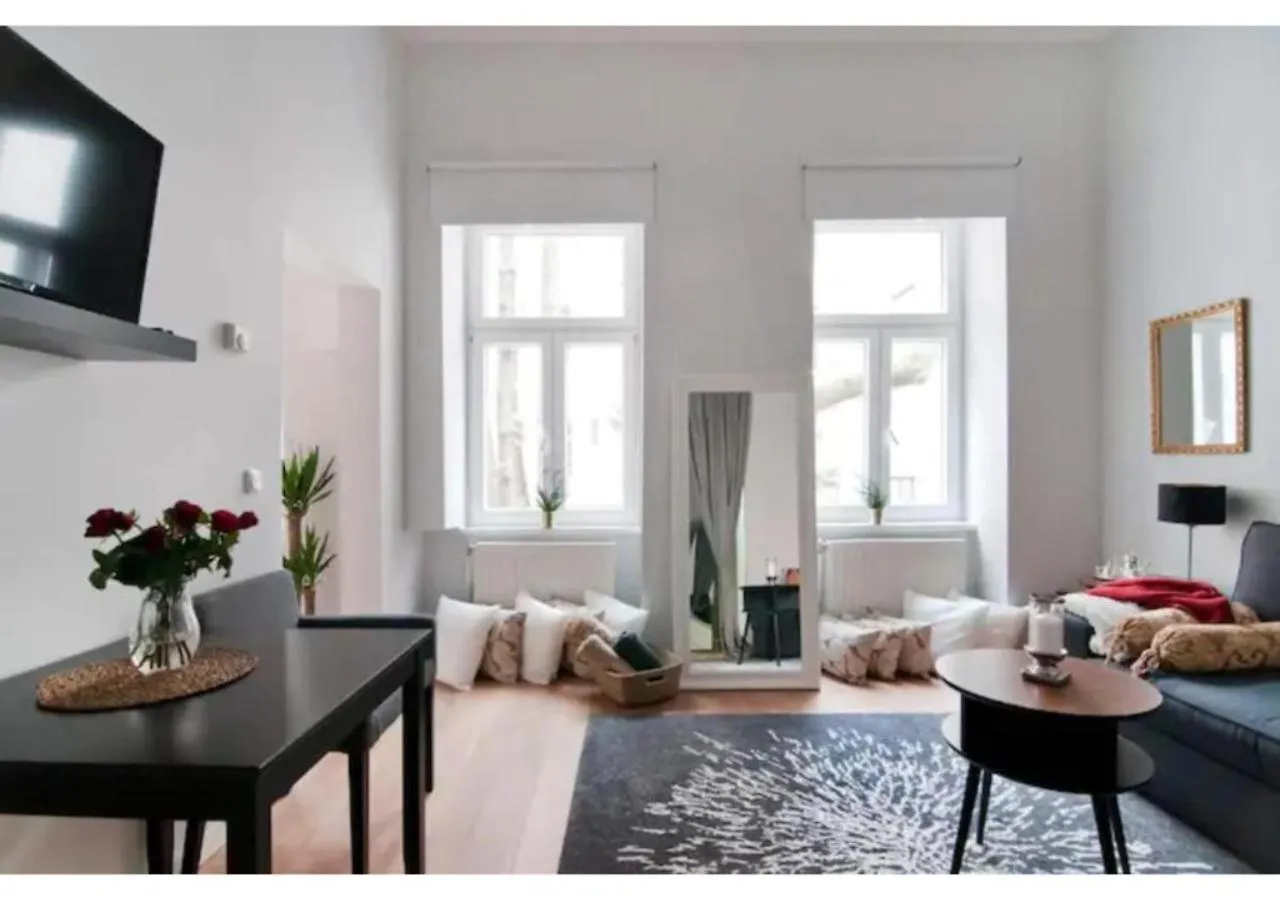 Luxurious And Bright, 5 Min To City Center Apartment Vienna
