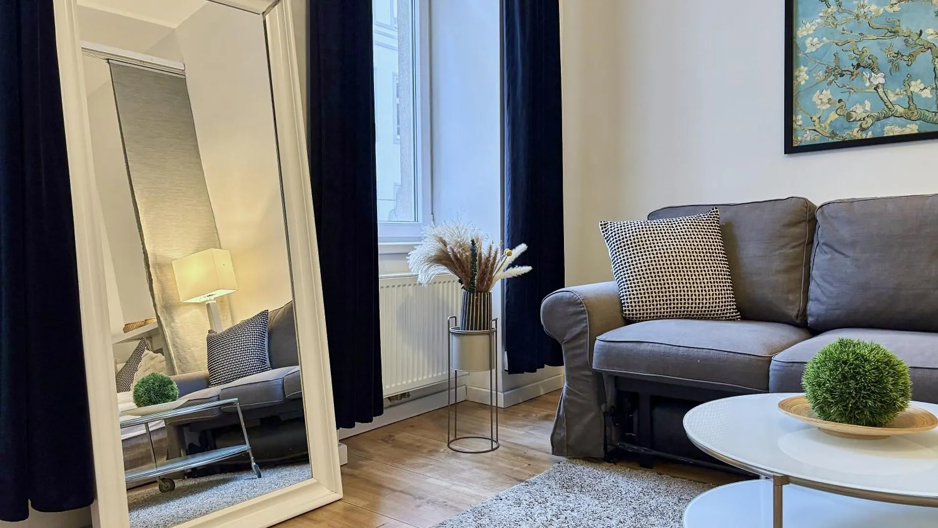 Luxurious And Bright, 5 Min To City Center Apartment Vienna