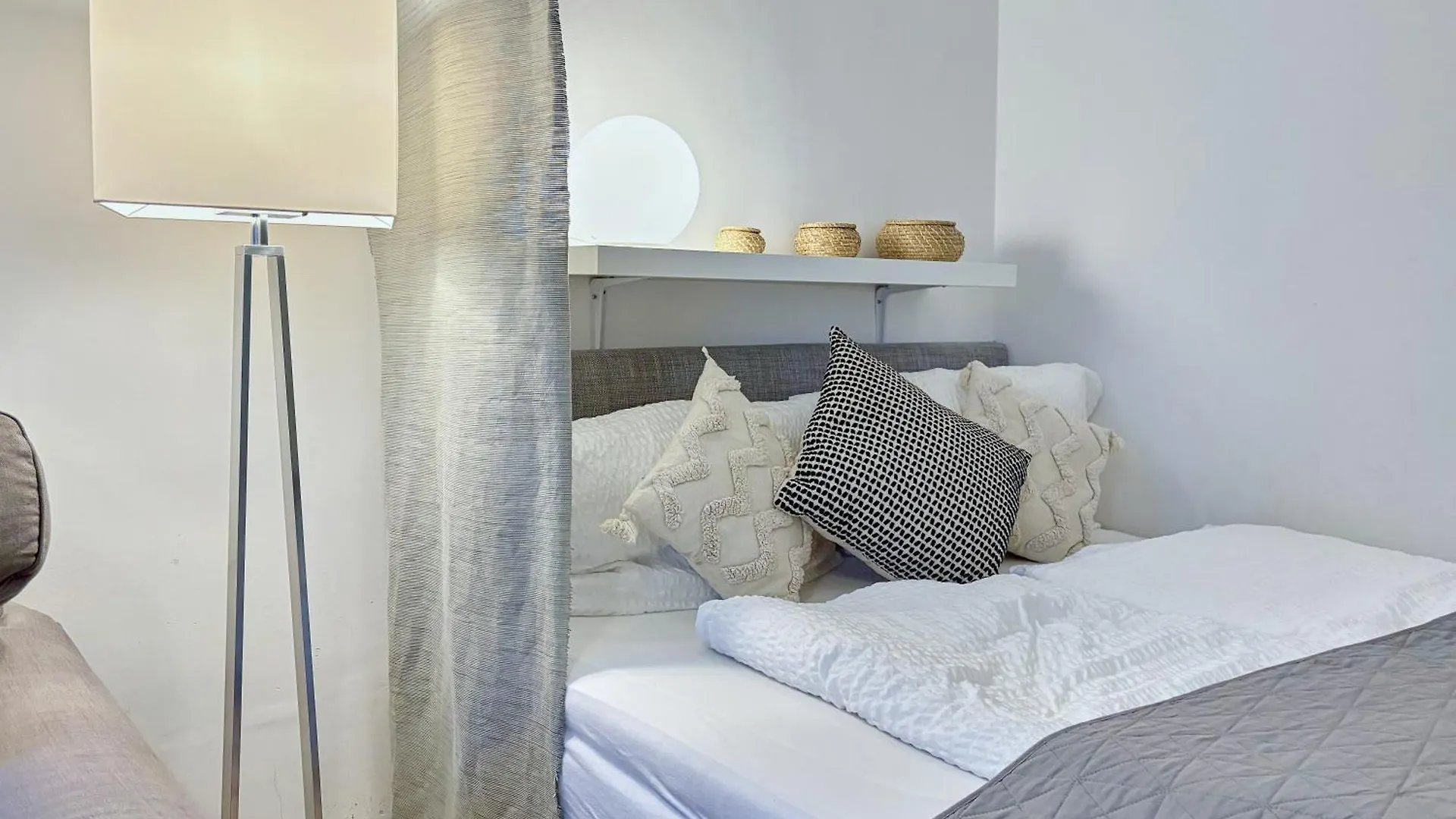 Luxurious And Bright, 5 Min To City Center Apartment Vienna