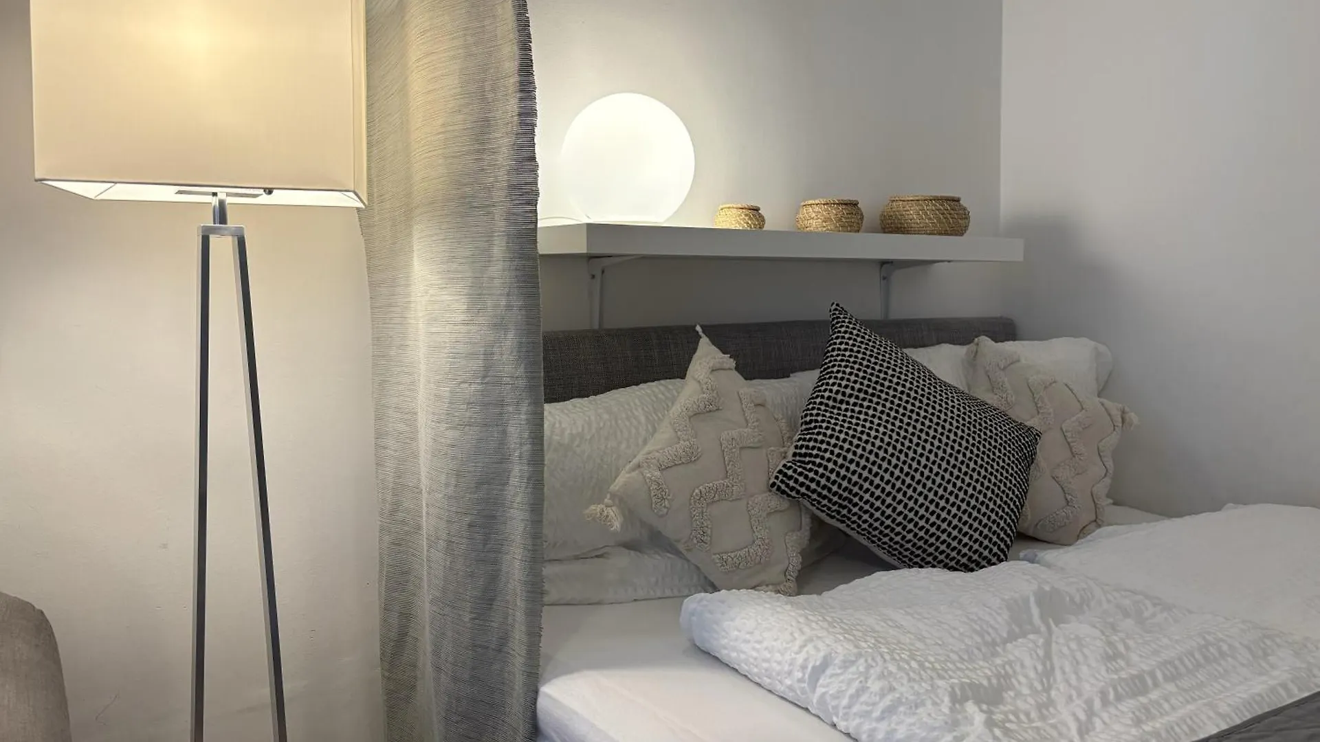 Luxurious And Bright, 5 Min To City Center Apartment Vienna